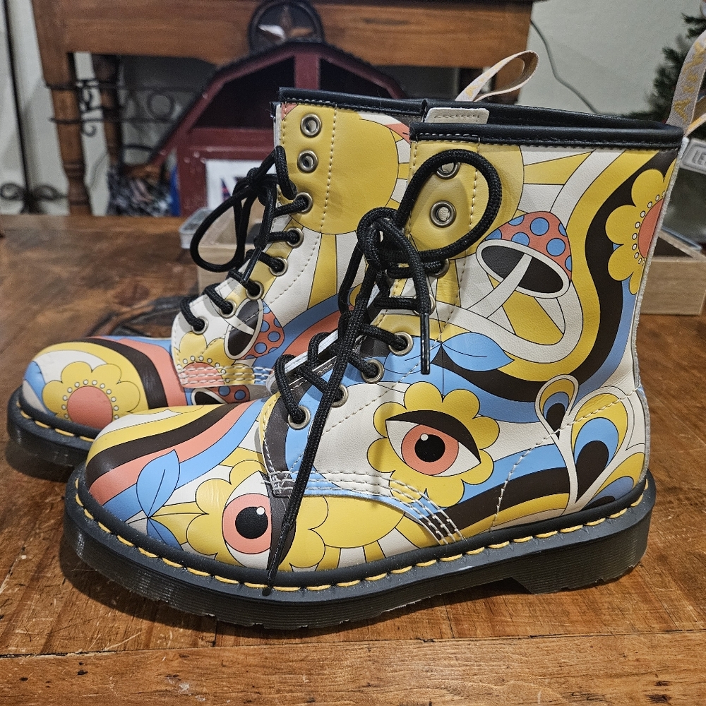 Size 5 US M- Vegan Dr "AirWair" Martens 1460 Retro Kemble Lace Up Boots